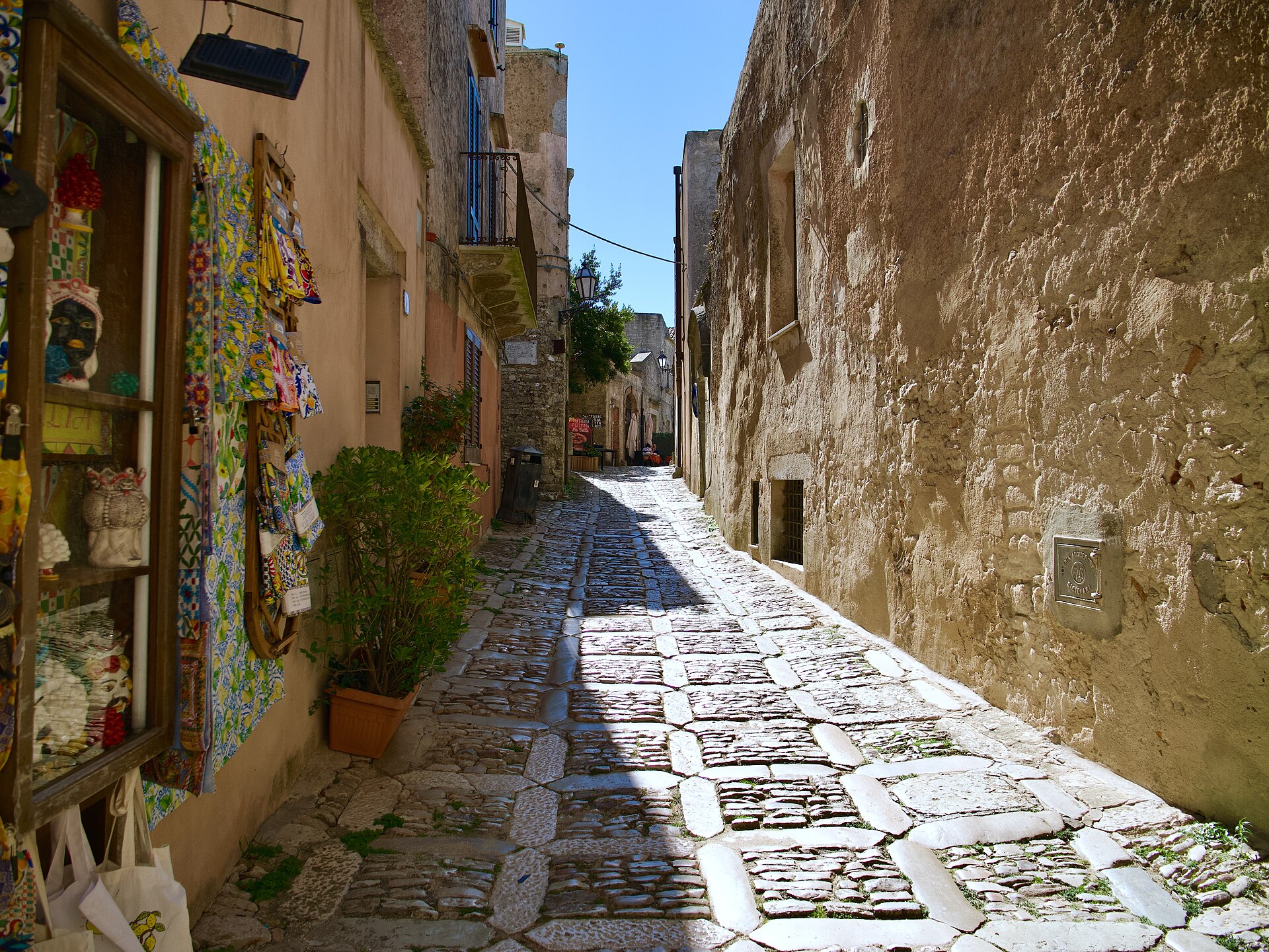 Erice a novembre 2026: cosa fare, eventi e visita al borgo